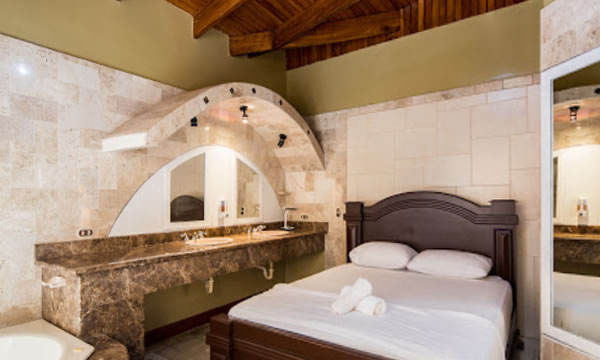 Cuartos en Hospedaje Casa Vieja Cuartos en Hospedaje Casa Vieja