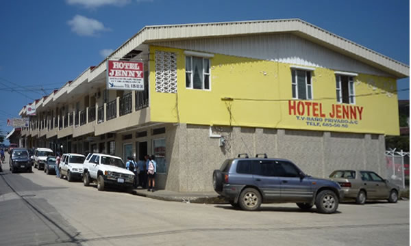 Habitaciones en El Hotel Jenny Nicoya Habitaciones en El Hotel Jenny Nicoya