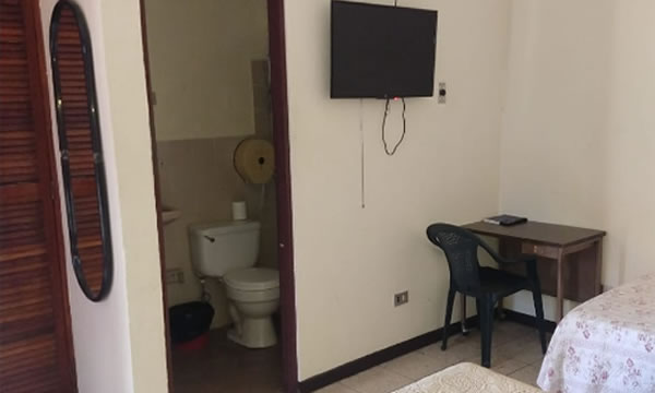 Precios en El Motel Estancia Oeste Precios en El Motel Estancia Oeste